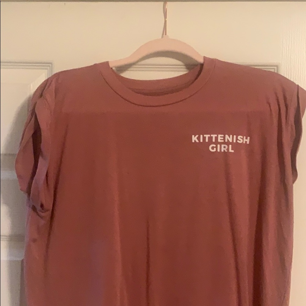 Kittenish Girl Sleeveless Tee
